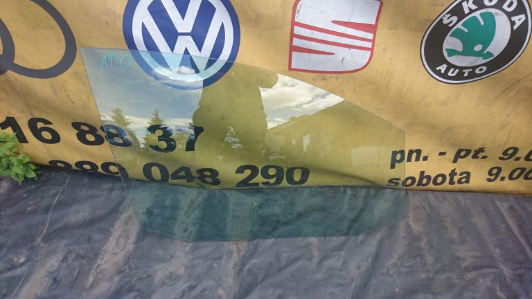 Szyba przednia prawa VW Touran 1T0 Części zamienne