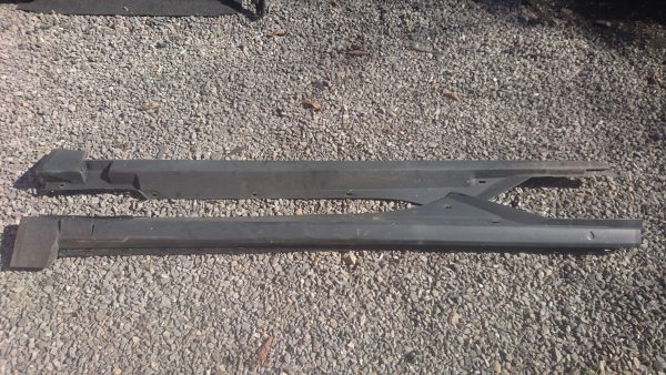 VW Passat B5 listwa progowa nakładka progu prawa lewa 3B0853856D 3B0853855D