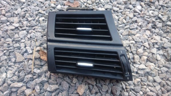 BMW X5 E70 X6 E71 KRATKA NAWIEWU LEWA 7161803