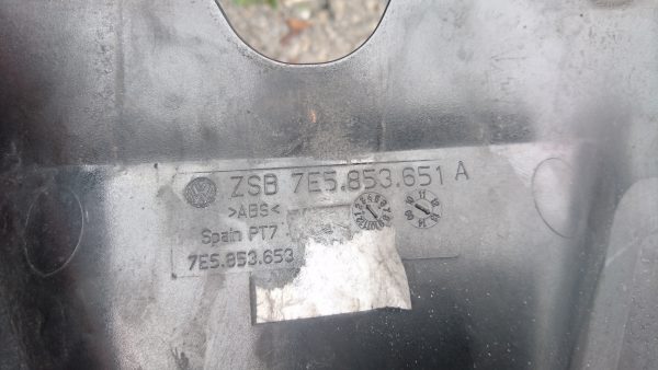 VW T6 7E TRANSPORTER MULTIVAN ATRAPA GRILL 7E0853651A - obrazek 2