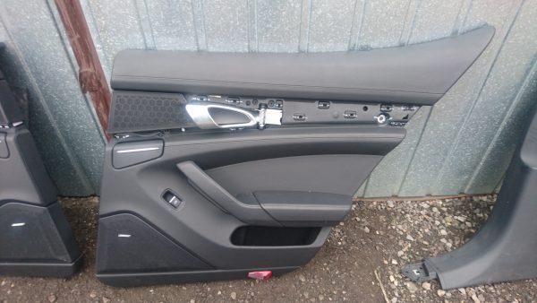 PORSCHE PANAMERA 970 BOCZEK TAPICERKA DRZWI TYŁ. - obrazek 3