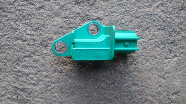 VW AUDI SEAT SKODA czujnik uderzenia 1K0909606