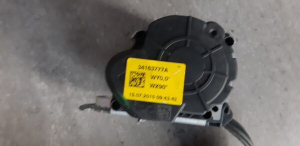 PAS BEZPIECZENSTWA TYLNY SKODA FABIA III 6V9 - obrazek 2