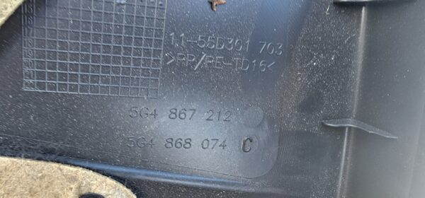 Tapicerka drzwi boczek VW Golf VII 7 5G4867212 - obrazek 3
