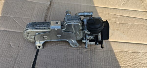Chłodniczka spalin EGR 038131513AD 1,9TDI BKC BXE AVQ ATD AXR - obrazek 3