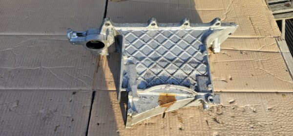 Kolektor ssący intercooler 04L129766T Audi VW Seat Skoda - obrazek 2